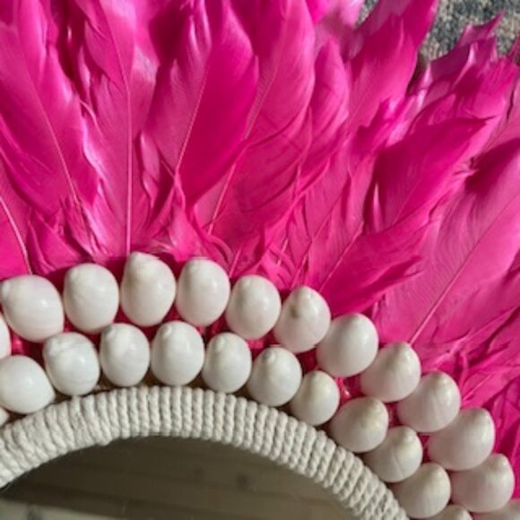 🧡3/15 NWT Tropical Elements Pink Feather Shells Round Wall Mirror Decor - Picture 7 of 7